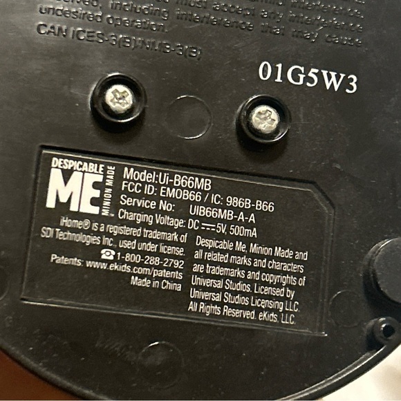 DESPICABLE ME Rechargable Bluetooth Wireless Speaker Tested Preowned minion - Picture 12 of 13